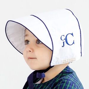NWT TBBC White Barringer Bonnet with Navy Piping Trim and Button Detail, XS 0-4M
